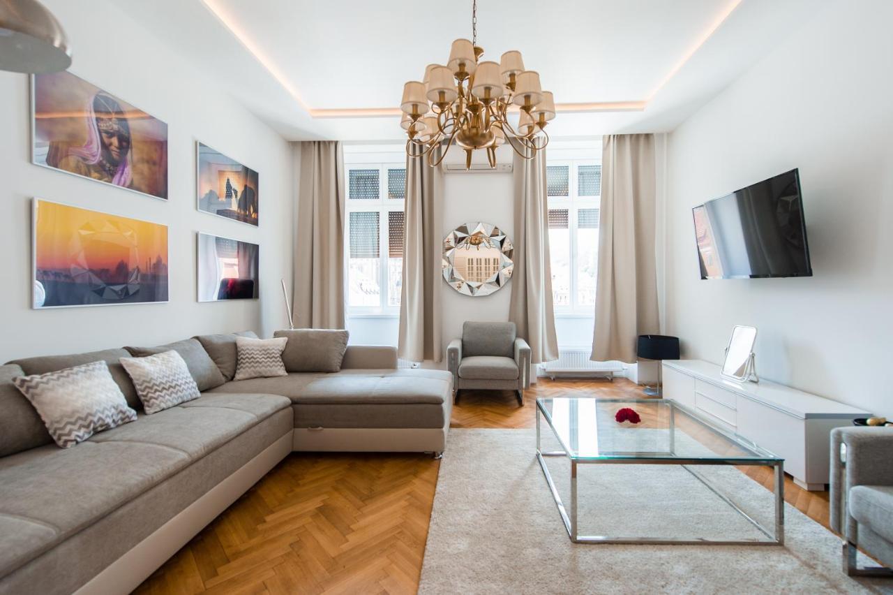 Casa Mandl Apartment Brasov Bagian luar foto